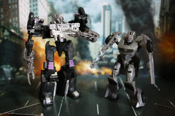 Transformers Cyberverse Soundwave Shockwave Dark Megatron  (15 of 19)